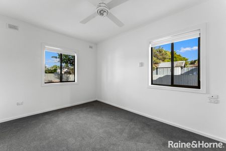 180 Peachey Road, Davoren Park, SA 5113 - Photo 5