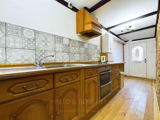 To Let 2 Bed House - Terraced Tan-Y-Lan, Old Colwyn Per Calendar Month £1,000 pcm - Photo 1