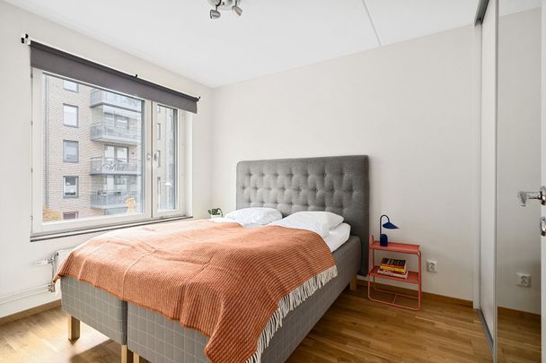 Fridensborgsvägen, Solna - Foto 1