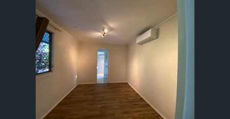 Compact 1.5 bedroom unfurnished home - Photo 2