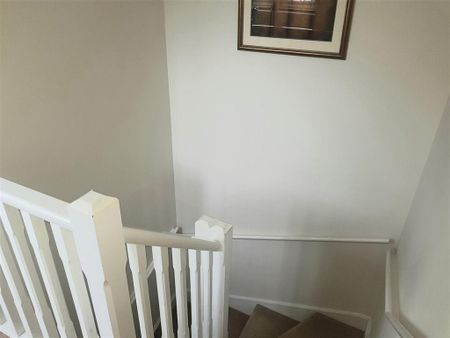 2 bedroom terraced house to rent - Photo 5