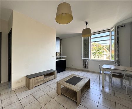 3 pièces - Meublé - 61,8 m² - 1er étage - Colocation non autorisée - Photo 4