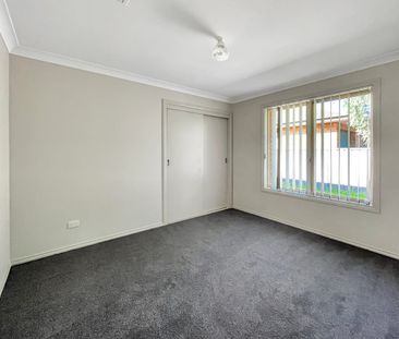 Three bedroom home in Eastridge - Photo 4