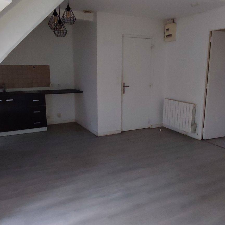 Location Appartement 2 pièces 41m² LA FERTE MACE 61600 - Photo 1