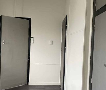 Spacious one bedroom flat - Photo 5