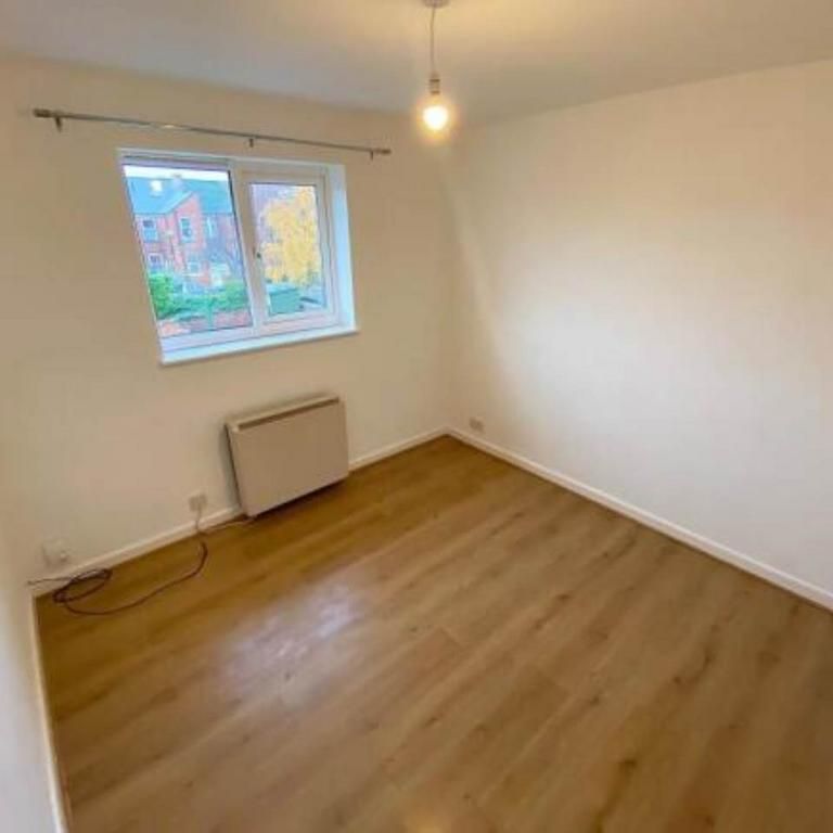 1 bedroom house to rent - Photo 1