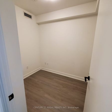 For Lease - 50 George Butchart Drive Unit# 609, Toronto, Ontario - Photo 3