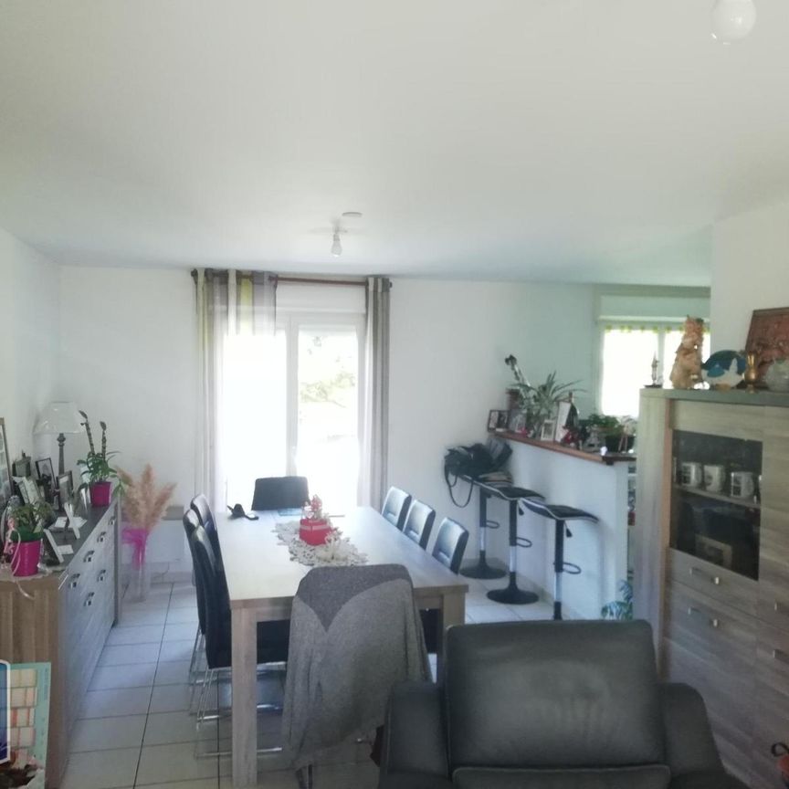 Location Maison 5 pièces 103m² VERGT 24380 - Photo 1