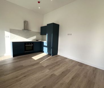 Dorchester Road, WEYMOUTH - Photo 3