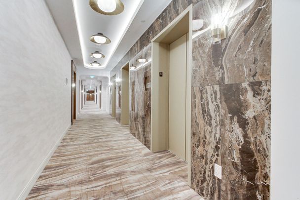 For Lease - 3240 William Coltson Avenue Unit# 509, Oakville, Ontario - Photo 1