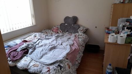27 Carmel Street, Belfast, BT7 1QE - Photo 3