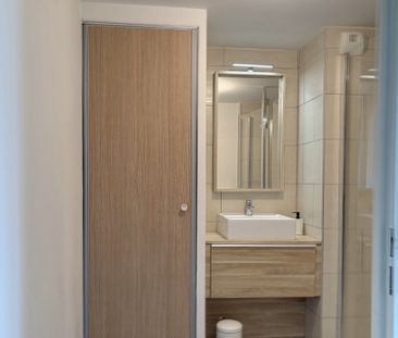 Location Appartement 2 pièces 53m² MONTPELLIER 34070 - Photo 6