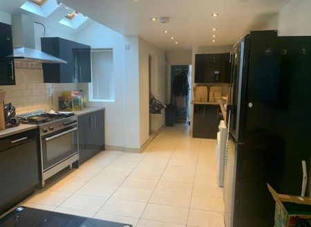 5 bedroom house to rent - Photo 5