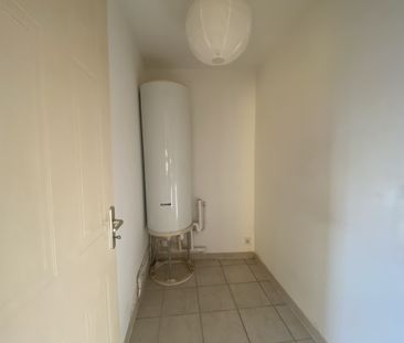 SALINELLES - Appartement F3 de 47m² au 1er étage - - Photo 6