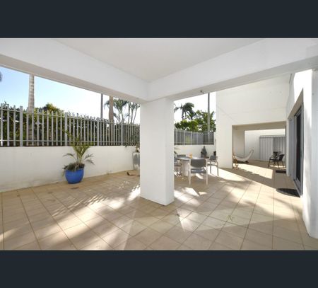 33B/107 Esplanade, Bargara, Qld 4670 - Photo 2