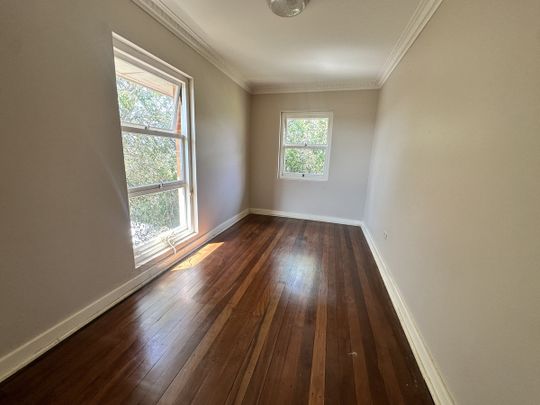 Big Personality, Even Bigger Space – 6-Bedroom Home on Denham Terrace! - Photo 1