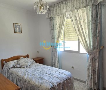 3 bedroom apartment parking 1 line beach Mezquitilla - Photo 4