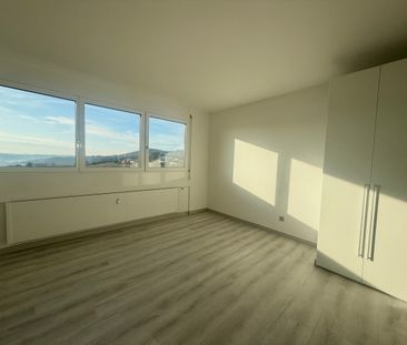 UP TO 3 MONTHS FREE – 1.5 RENOVATED LOCAL IN COLDERIO - Foto 1