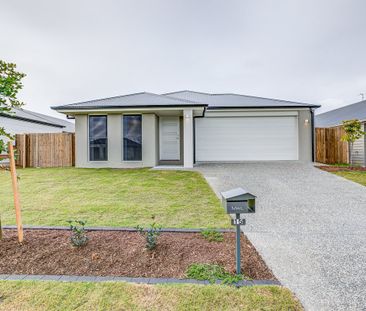 Brand-New Family Home in Park Lane Reserve! - Photo 3