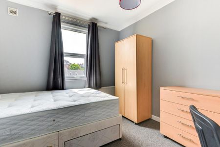 5 bedroom house to rent - Photo 3