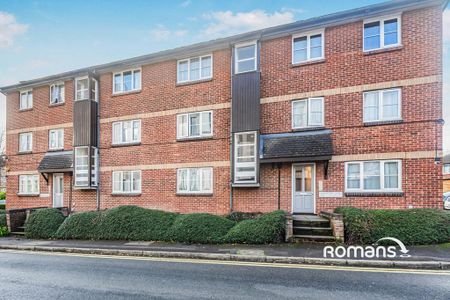 1 bedroom flat to rent - Photo 2