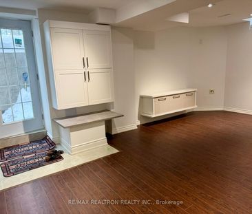 158 Stave Crescent - Photo 1