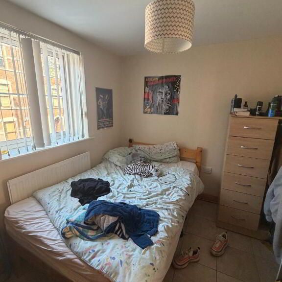 Unit 2, 82 Fitzroy Avenue, Belfast, BT7 1HX - Photo 1