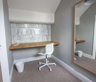 Lorne Street, L7 - Photo 1