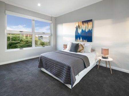 Townhouse with City Views! - Photo 3