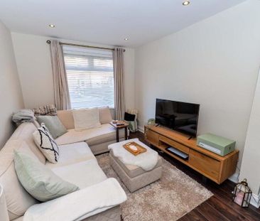 18 Connsbrook Park, Belfast, BT4 1NF - Photo 1