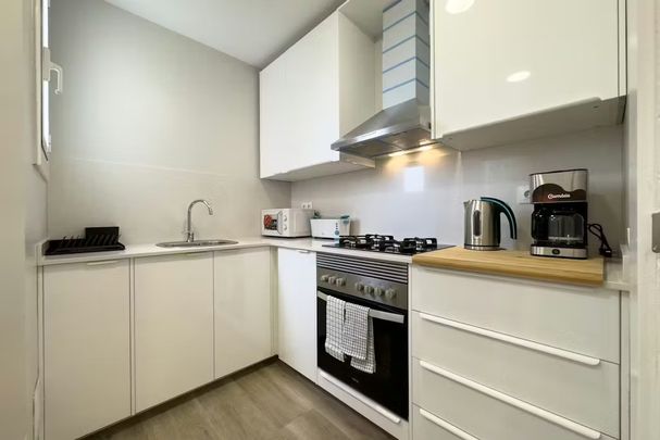 Carrer de Verdi, Barcelona, Catalonia 08024 - Photo 1