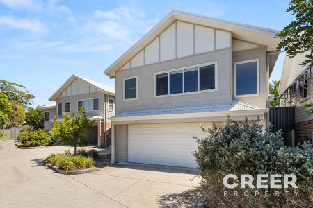 2/73a Springfield Avenue, Kotara - Photo 3