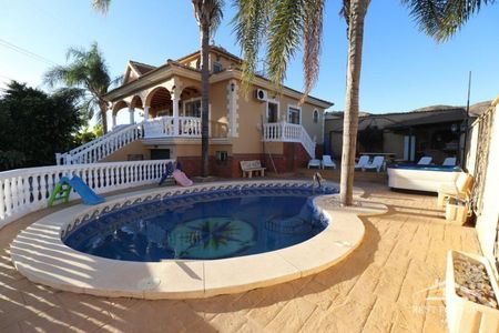 Alquiler de casa o chalet independiente en Jardines de Alhaurín-Huerta Alta-Fuensanguínea - Photo 5