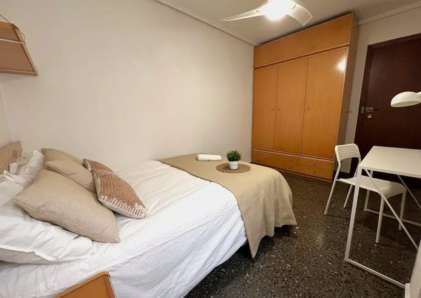 Carrer de lEsperança, Valencia, Valencian Community 46035