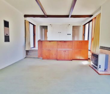 4 Bed, 2 Bath - Photo 1