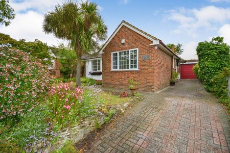 2 bedroom bungalow to rent - Photo 4