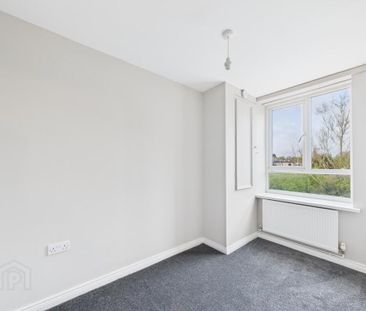 27a Abbots Cross, Newtownabbey, Newtownabbey, BT37 9QY - Photo 4