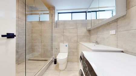 Contemporary Comfort in Ascot Vale - Photo 3