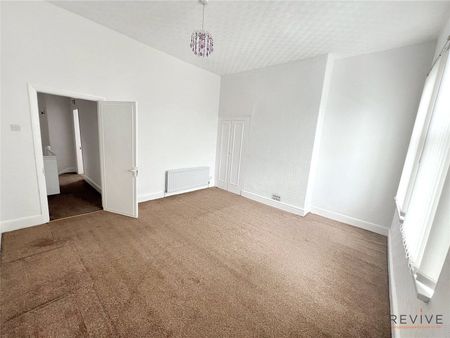 3 Bedroom Terraced House, Hale Road Walton - Photo 2