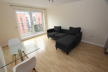 2 bedroom apartment to rent - Photo 2