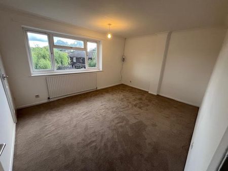 2 bedroom semi-detached house to rent - Photo 4
