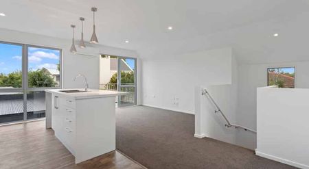 Beautiful Apartment in Merivale - Photo 2