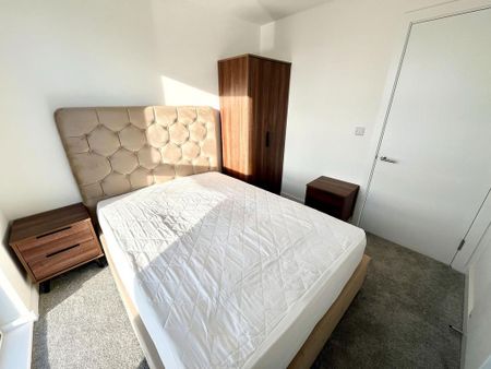 3 bedroom apartment to rent - Photo 5