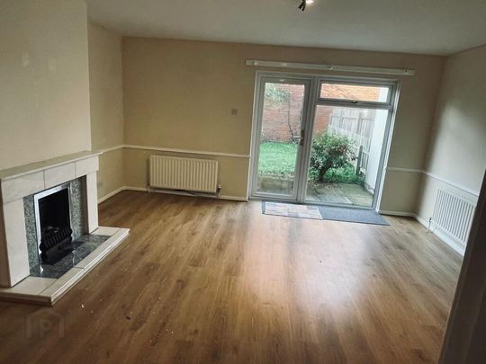 Upper Malone Crescent, Belfast, BT9 6PR - Photo 1