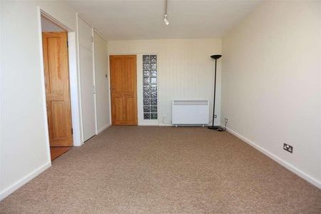 Goldstone House, Clarendon Road, Hove, BN3 - Photo 3