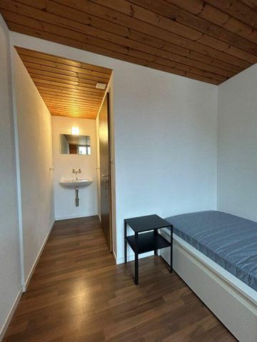 Möbliertes Zimmer mit Etagenbad zu vermieten kopie - Photo 3