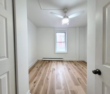 For Lease - 147 St Andrew Street, Lower Town - Sandy Hill, Ontario - Photo 1