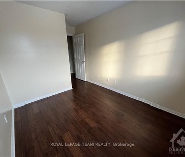 For Lease - 39 THORNBURY Crescent, South of Baseline to Knoxdale, O... - Photo 4