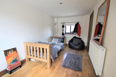 3 bedroom barn conversion to rent - Photo 5