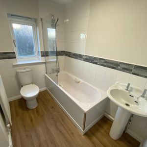 2 bed semi-detached house to rent in Hive Close, Ragworth, Stockton on Tees, TS19 - Photo 2